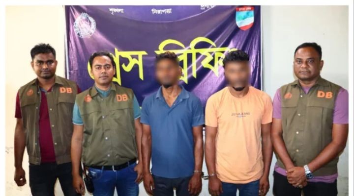 যশোরে গোফরান বাহিনীর প্রধানসহ গ্রেপ্তার ২